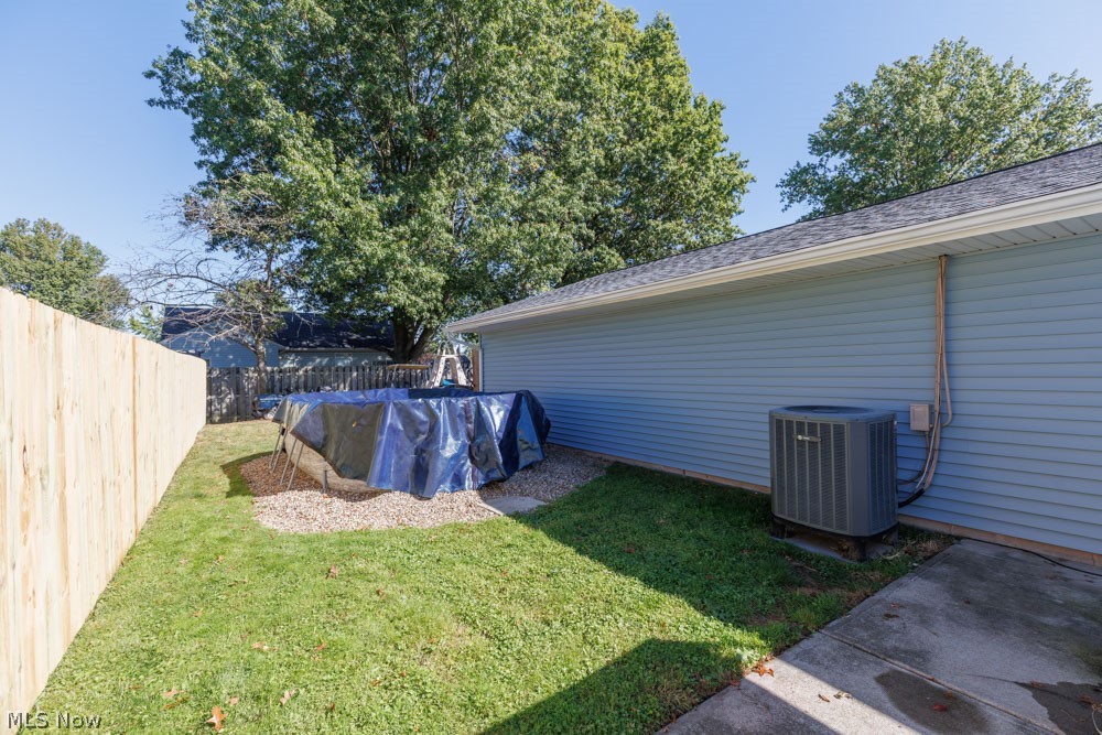 245 Defiance Avenue Elyria OH 44035