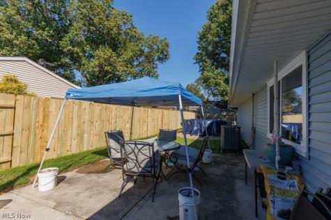 245 Defiance Avenue Elyria OH 44035