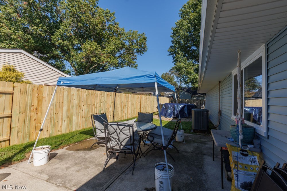 245 Defiance Avenue Elyria OH 44035