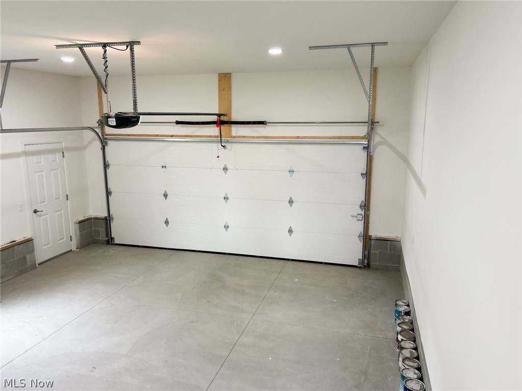 3654 Rolling Ridge Road NE Canton OH 44721