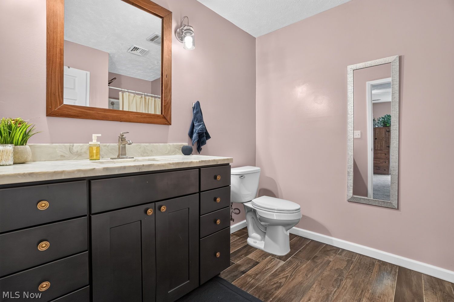 13480 Shady Lane Chesterland OH 44026