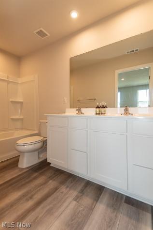 578 Cherrywood Lane Painesville OH 44077
