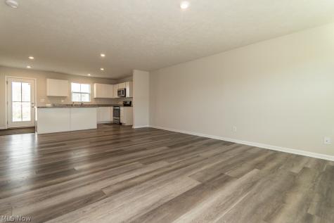 578 Cherrywood Lane Painesville OH 44077