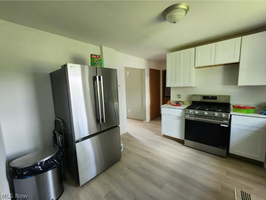 798 Devitt Avenue Campbell OH 44405