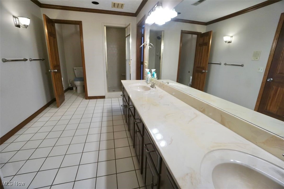 1760 Chartley Road Gates Mills OH 44040
