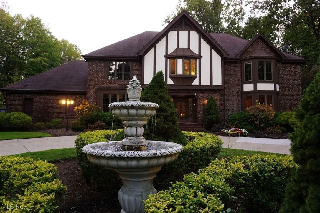 1760 Chartley Road Gates Mills OH 44040