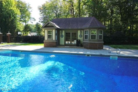 1760 Chartley Road Gates Mills OH 44040