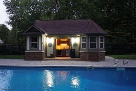 1760 Chartley Road Gates Mills OH 44040