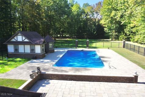 1760 Chartley Road Gates Mills OH 44040
