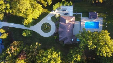 1760 Chartley Road Gates Mills OH 44040