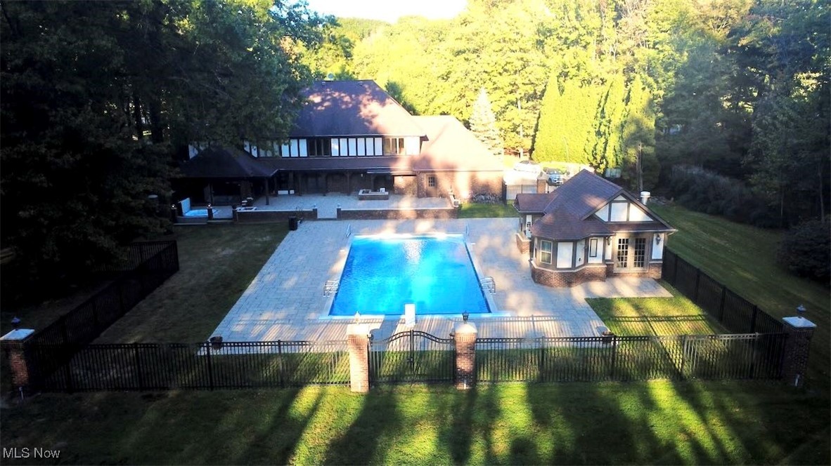 1760 Chartley Road Gates Mills OH 44040