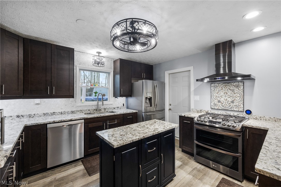 547 Cove Beach Avenue Sheffield Lake OH 44054