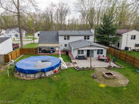547 Cove Beach Avenue Sheffield Lake OH 44054