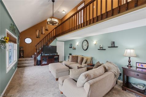 547 Cove Beach Avenue Sheffield Lake OH 44054