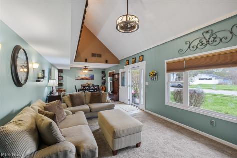 547 Cove Beach Avenue Sheffield Lake OH 44054