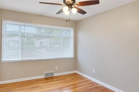 2318 Lincoln Avenue Parma OH 44134