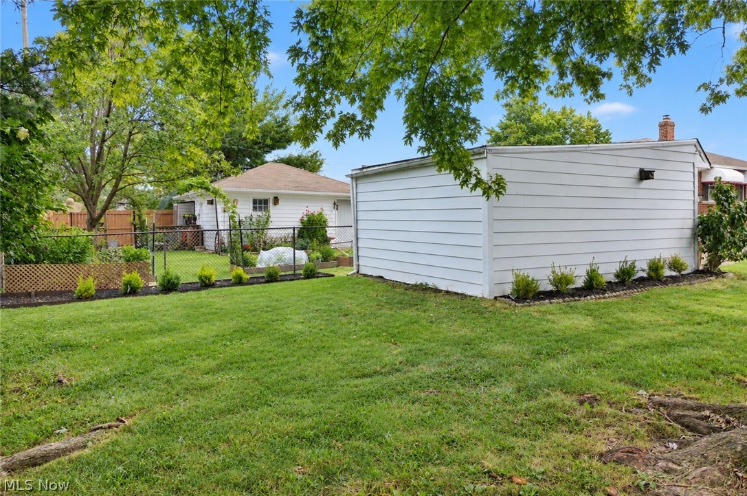 2318 Lincoln Avenue Parma OH 44134