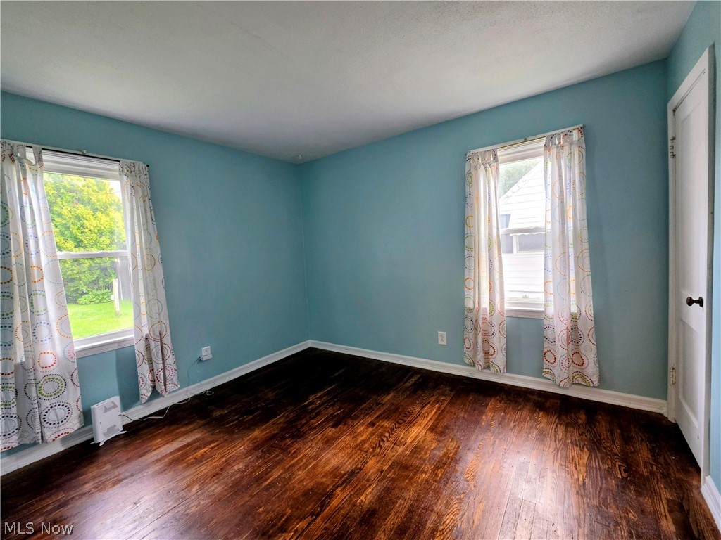 624 Bonnie Brae Warren OH 44483