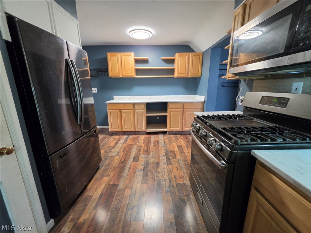 624 Bonnie Brae Warren OH 44483