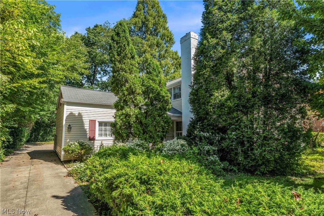 18219 Van Aken Boulevard Shaker Heights OH 44122