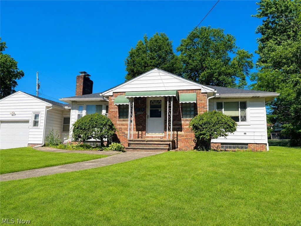 1528 Hammel Street Akron OH 44306