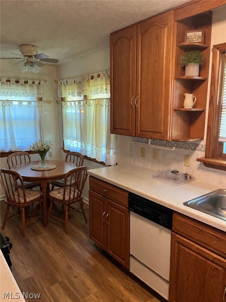 1528 Hammel Street Akron OH 44306