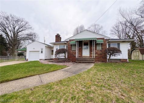 1528 Hammel Street Akron OH 44306