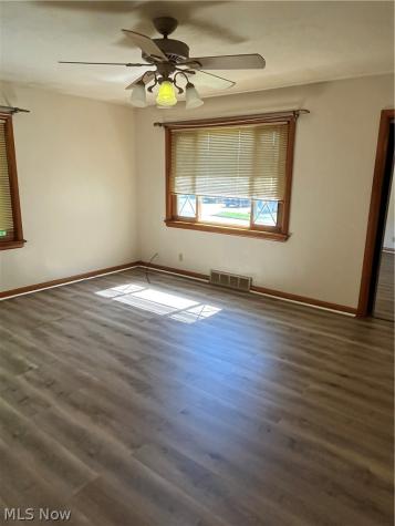 1528 Hammel Street Akron OH 44306