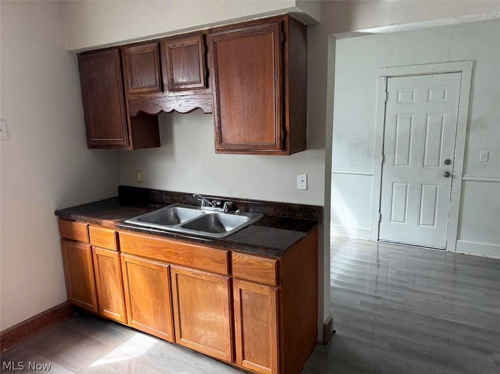 4464 W 28th Street Cleveland OH 44109