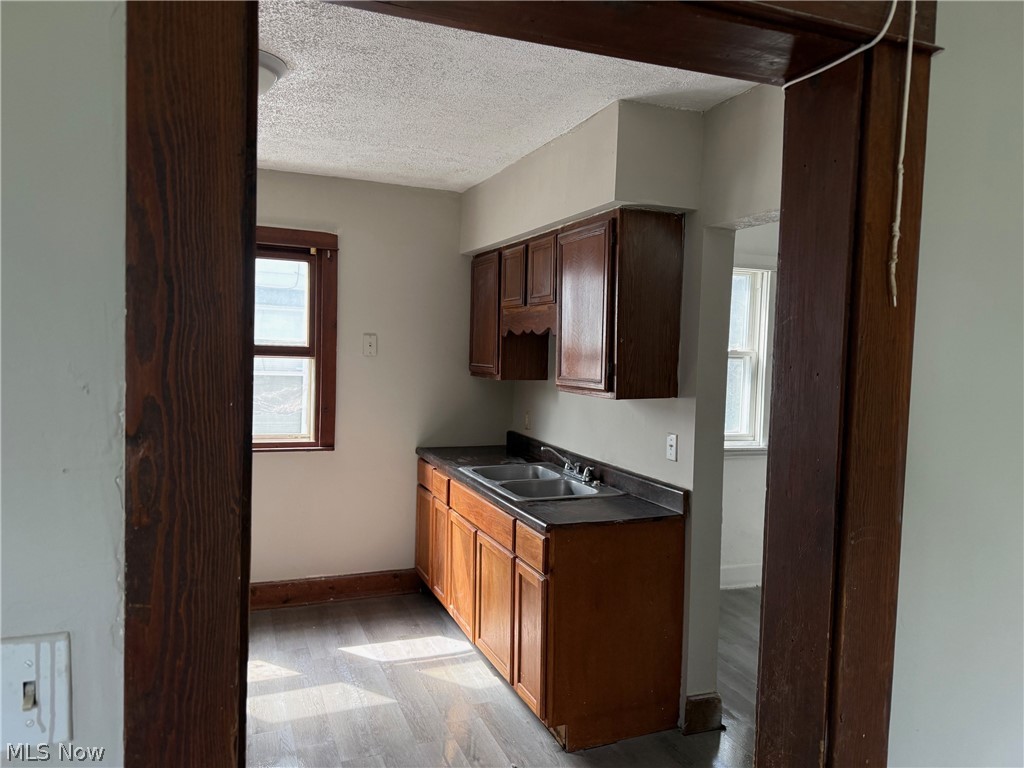 4464 W 28th Street Cleveland OH 44109
