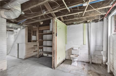 4126 E 142nd Street Cleveland OH 44128