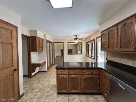 501 Red Rock Drive Wadsworth OH 44281