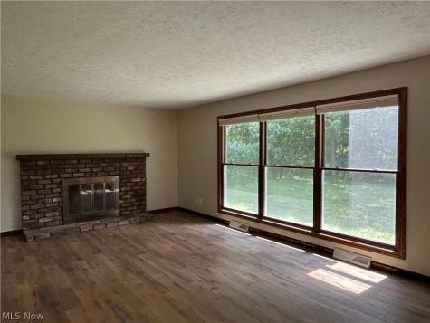 501 Red Rock Drive Wadsworth OH 44281