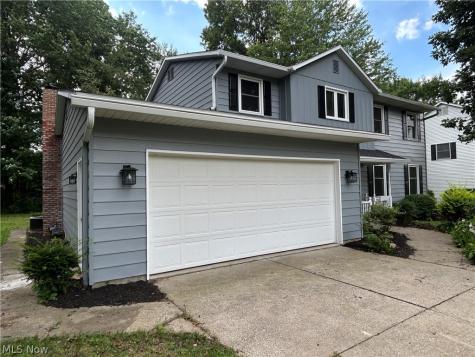 501 Red Rock Drive Wadsworth OH 44281