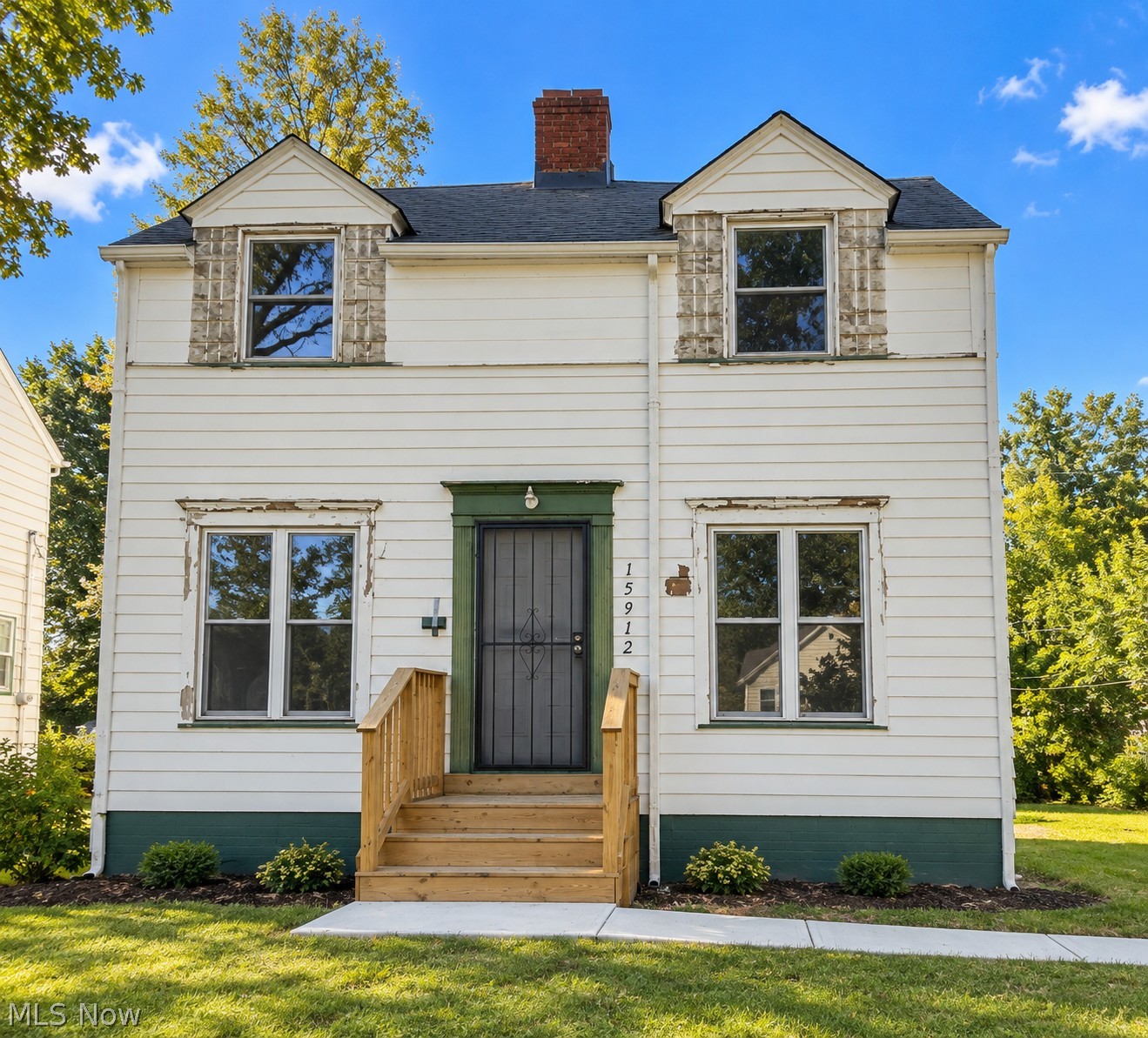15912 Invermere Avenue Cleveland OH 44128