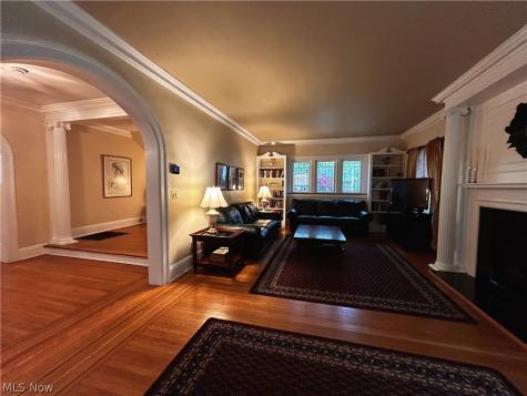 1459 Arthur Avenue Lakewood OH 44107