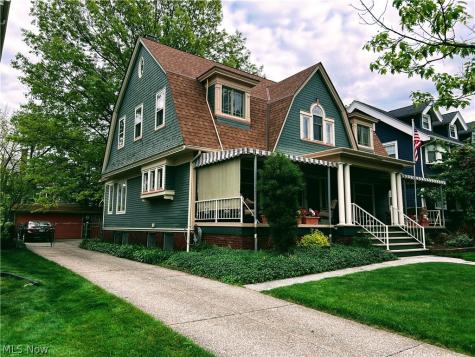 1459 Arthur Avenue Lakewood OH 44107