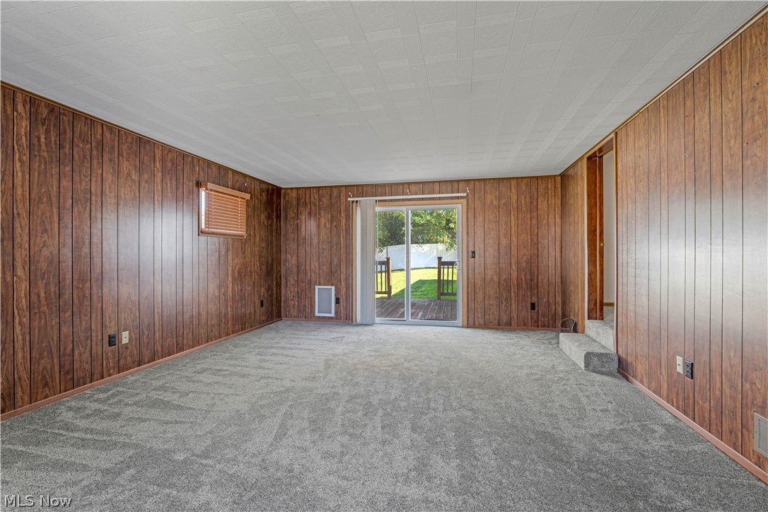 417 Otis Court SE Girard OH 44420