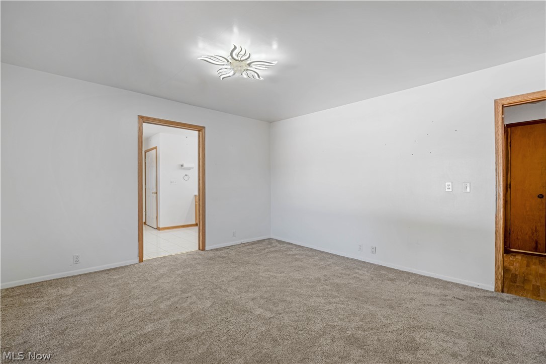417 Otis Court SE Girard OH 44420