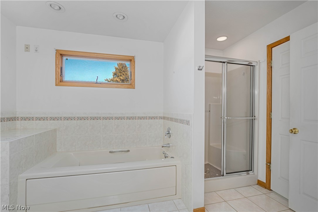 417 Otis Court SE Girard OH 44420