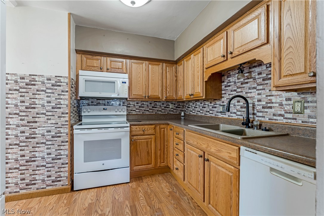 417 Otis Court SE Girard OH 44420