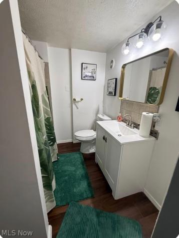 1059 Schumacher Avenue Akron OH 44307