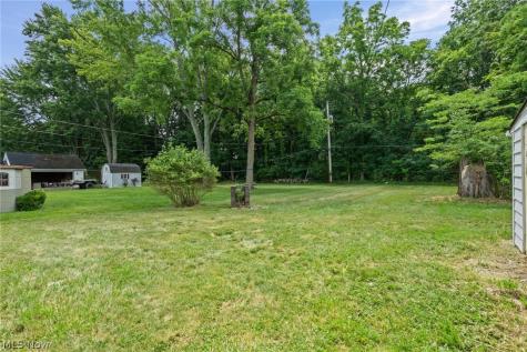 27111 Lynn Drive Olmsted Twp OH 44138