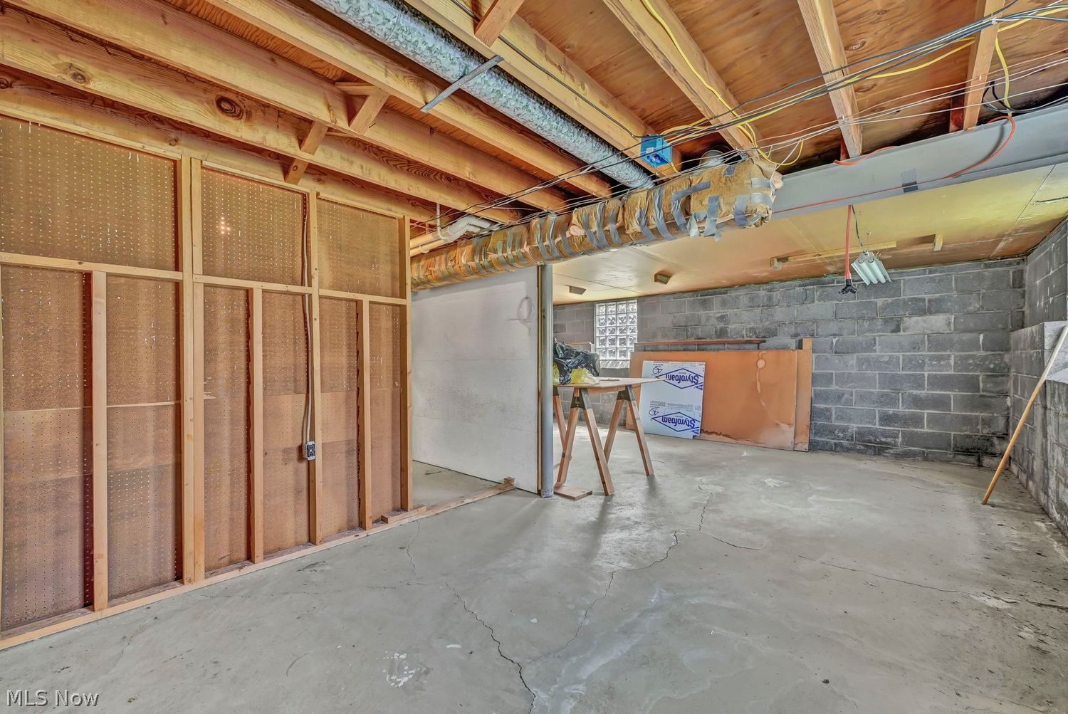 4330 E Wallings Road Broadview Heights OH 44147