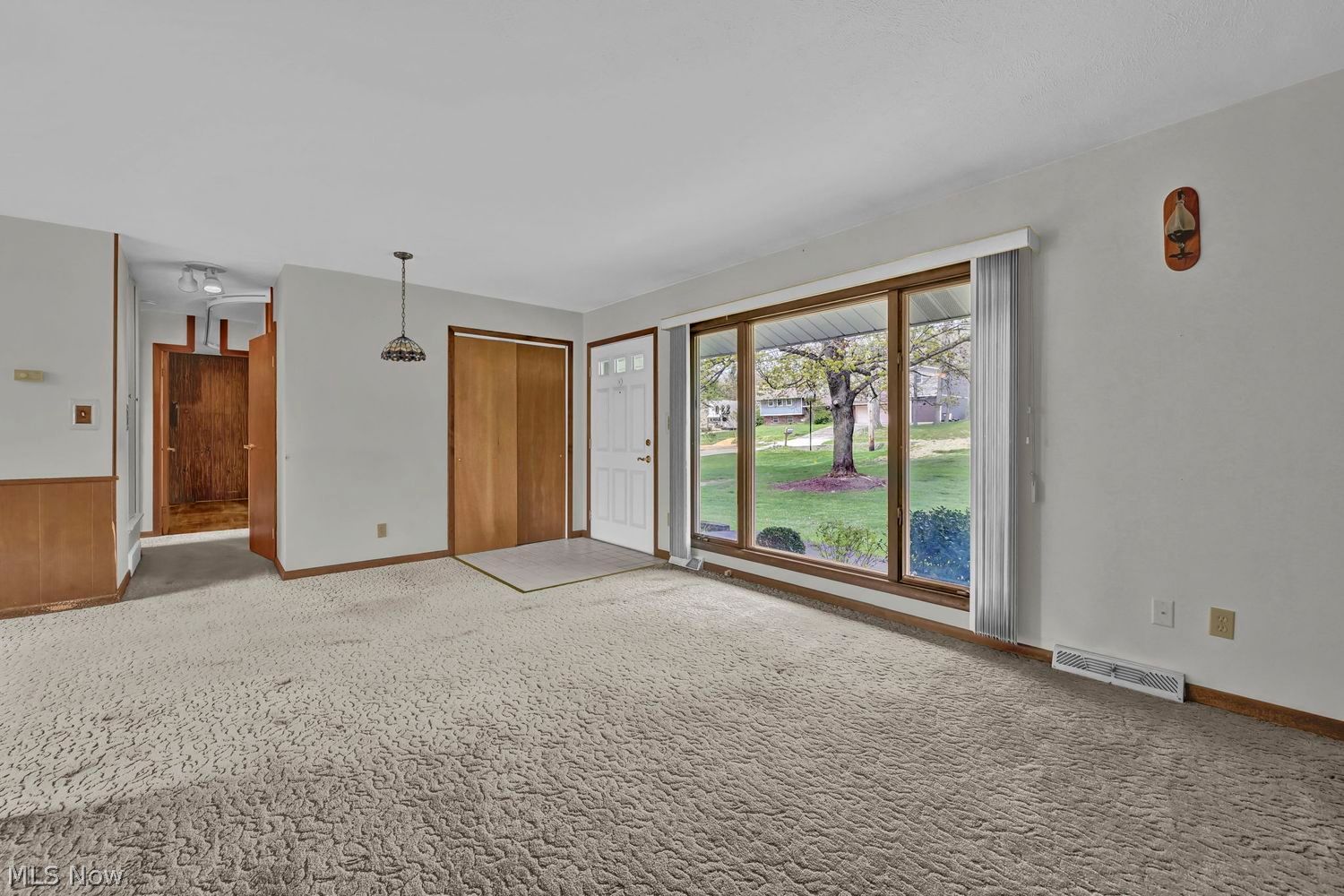 4330 E Wallings Road Broadview Heights OH 44147