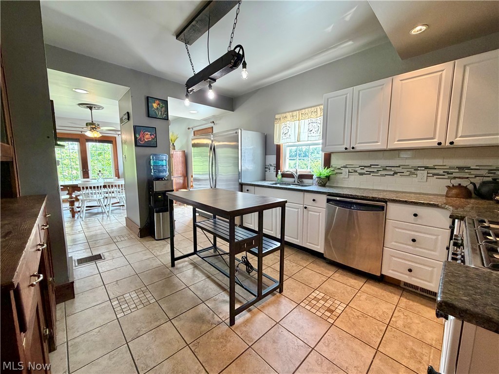 1212 Moccasin Road NE Carrollton OH 44615