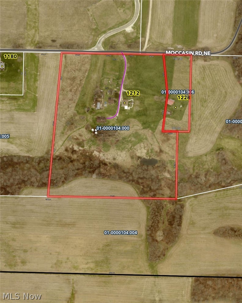 1212 Moccasin Road NE Carrollton OH 44615