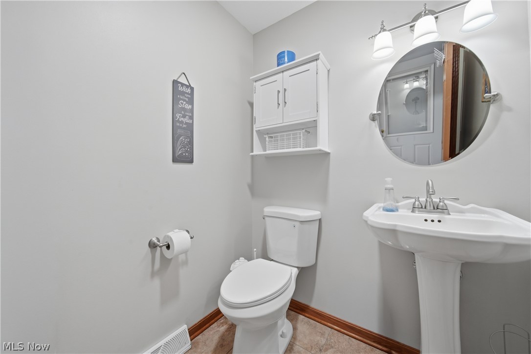 1745 N Duck Creek Road North Jackson OH 44451