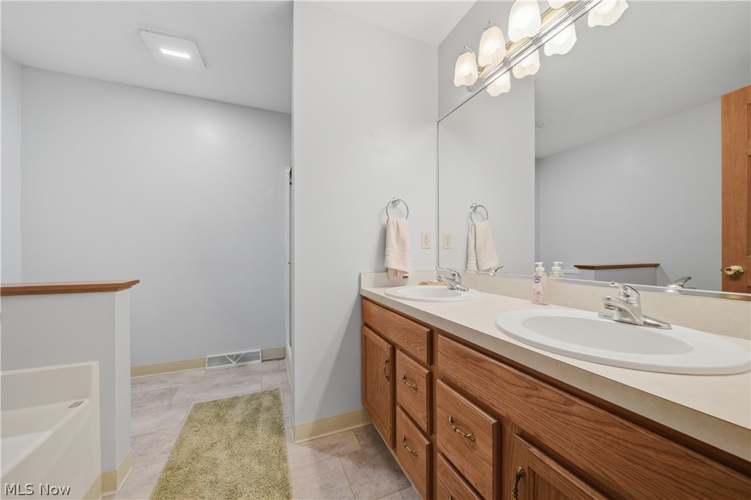 1745 N Duck Creek Road North Jackson OH 44451