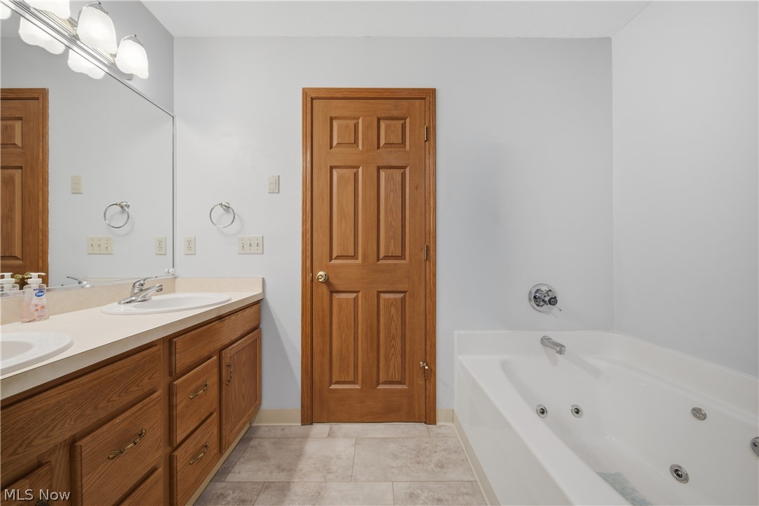 1745 N Duck Creek Road North Jackson OH 44451